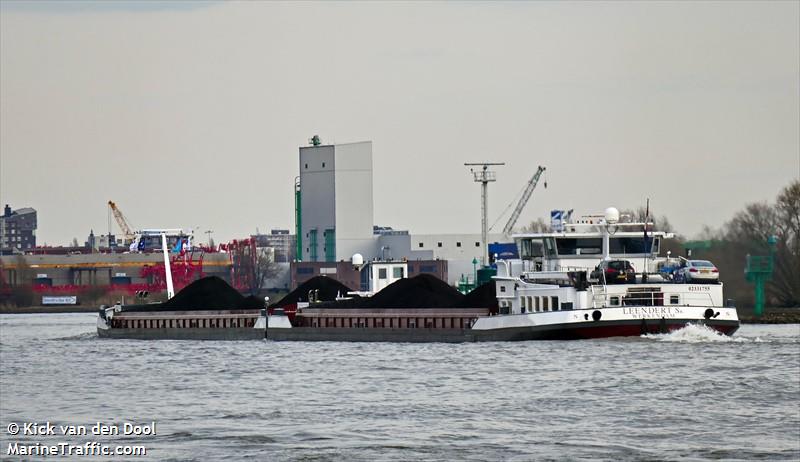 leendert sr (Cargo ship) - IMO , MMSI 244650451, Call Sign PB3560 under the flag of Netherlands