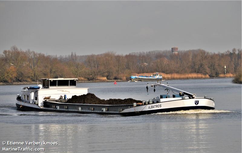 albatros (Cargo ship) - IMO , MMSI 244670476, Call Sign PD7698 under the flag of Netherlands