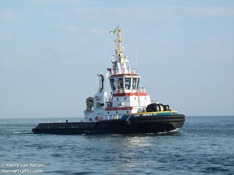 san nicola at (Tug) - IMO 9477464, MMSI 247246500, Call Sign IINT2 under the flag of Italy