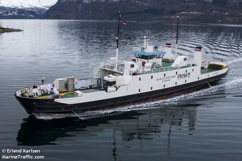 sykkylvsfjord (Passenger/Ro-Ro Cargo Ship) - IMO 7405924, MMSI 257393400, Call Sign JXWG under the flag of Norway