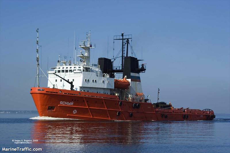 yasnyy (Offshore Tug/Supply Ship) - IMO 8422242, MMSI 273428510, Call Sign UGNB under the flag of Russia