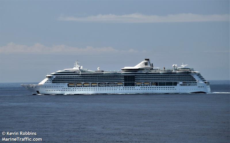 jewel of the seas (Passenger (Cruise) Ship) - IMO 9228356, MMSI 311583000, Call Sign C6FW9 under the flag of Bahamas