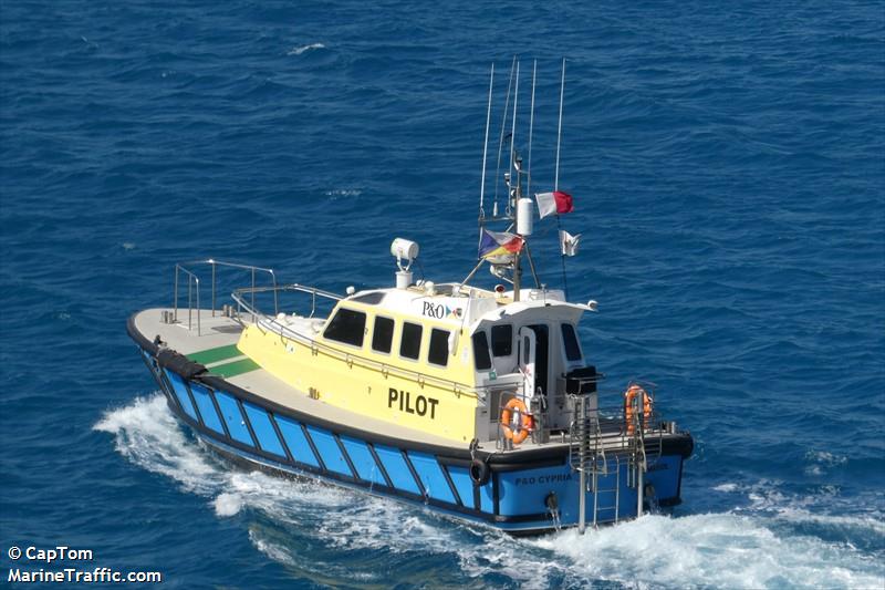 p o cypria (Pilot) - IMO , MMSI 375015000, Call Sign J8B5518 under the flag of St Vincent & Grenadines