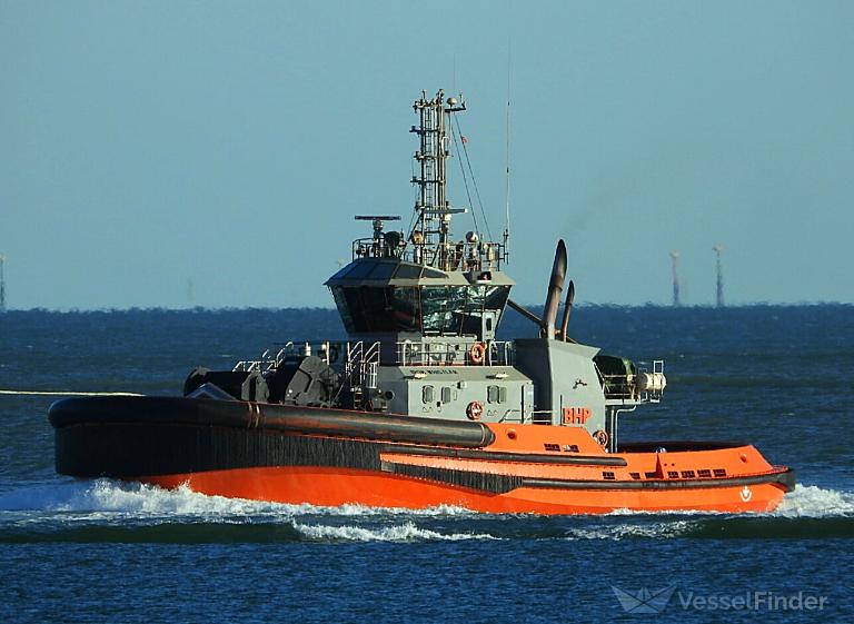 iron whistler (Tug) - IMO 9792814, MMSI 503000115, Call Sign VNZ2387 under the flag of Australia