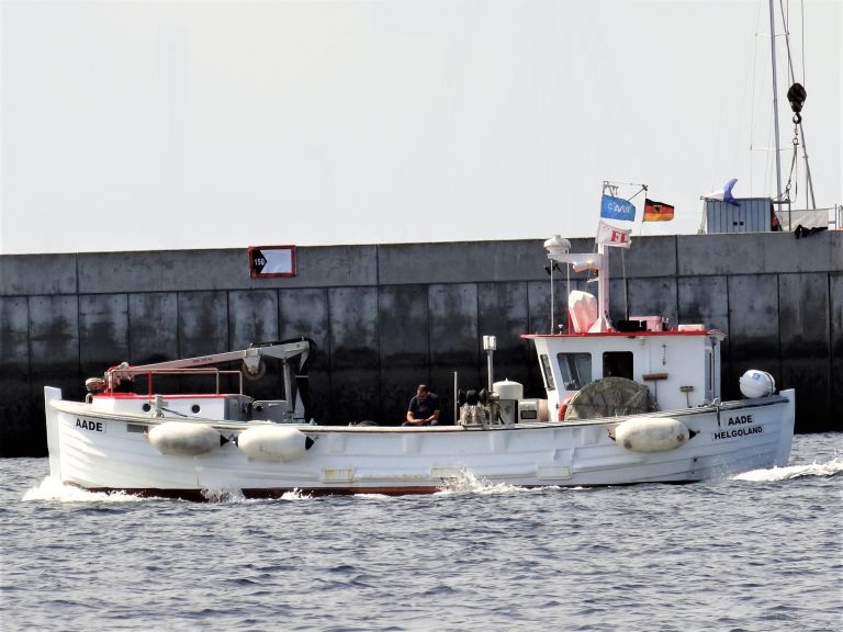 aade (Fishing vessel) - IMO , MMSI 211337920, Call Sign DBJG under the flag of Germany