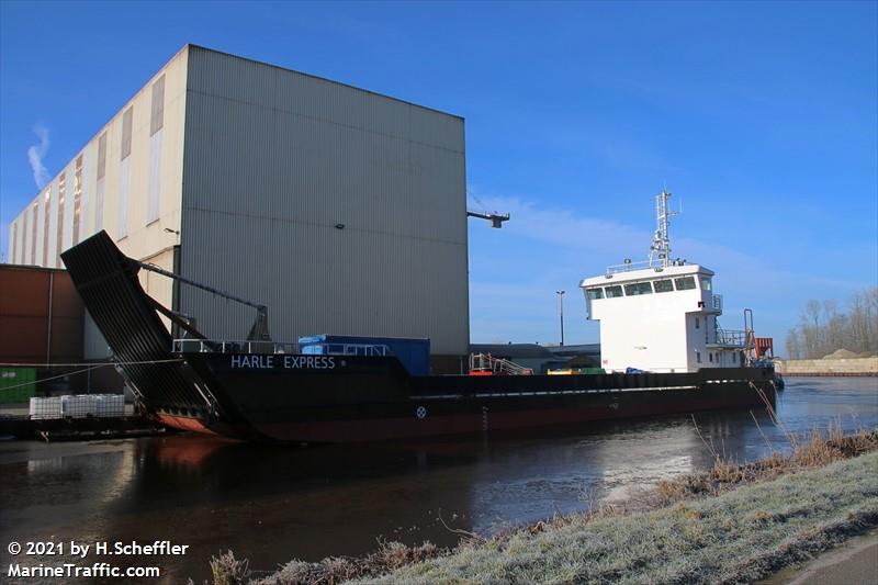 harle express (Landing Craft) - IMO 9895824, MMSI 211413700, Call Sign DCUQ under the flag of Germany