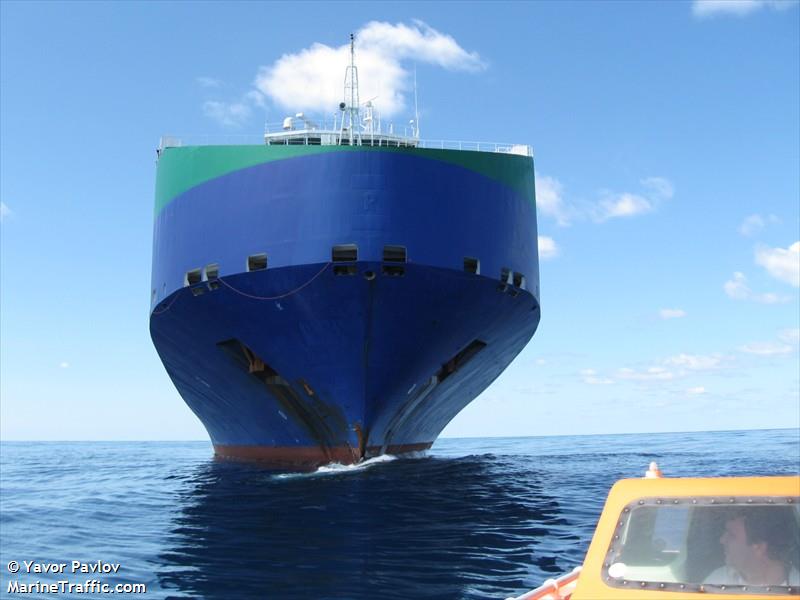 lapis arrow (Vehicles Carrier) - IMO 9361809, MMSI 308808000, Call Sign C6VH5 under the flag of Bahamas