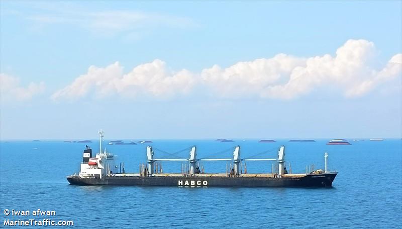 habco pioneer (Bulk Carrier) - IMO 9370329, MMSI 525119104, Call Sign YCMR2 under the flag of Indonesia