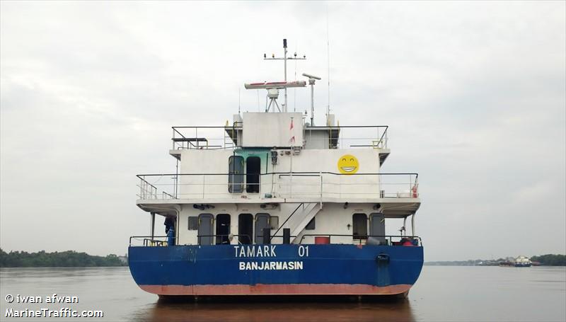 tamark 01 (Self Discharging Bulk Carrier) - IMO 9818395, MMSI 525201368, Call Sign YCXS2 under the flag of Indonesia