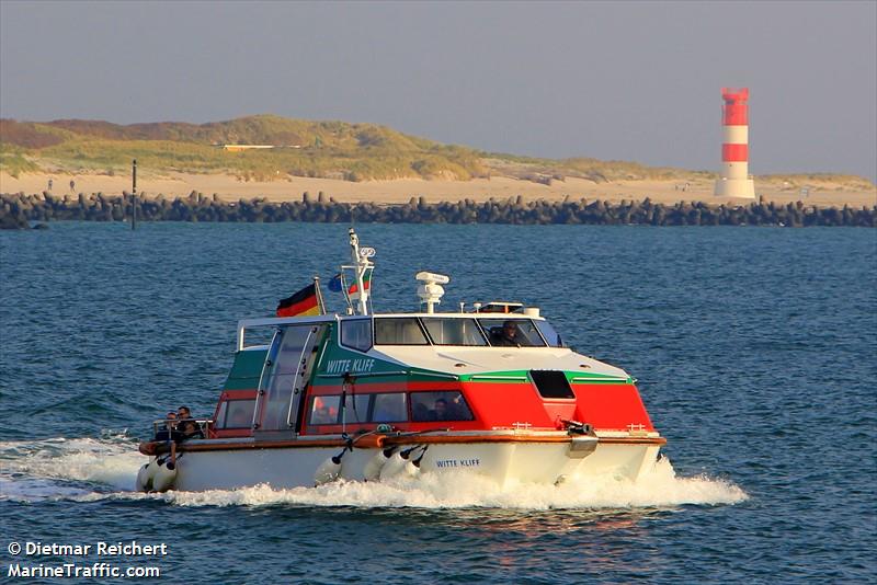 witte kliff (Passenger ship) - IMO , MMSI 211242950, Call Sign DIXA under the flag of Germany