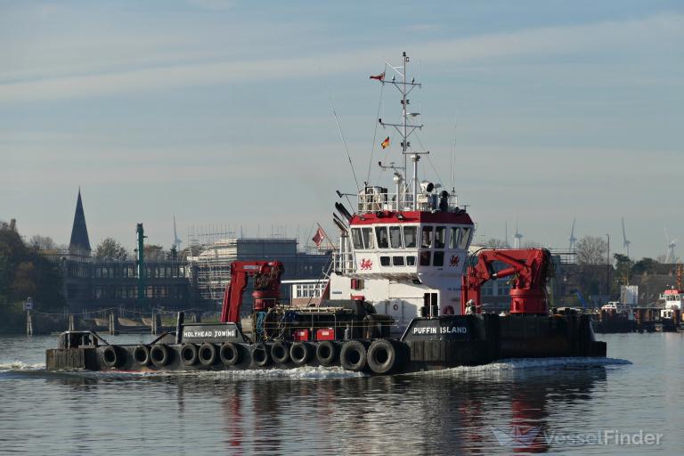 puffin island (Tug) - IMO , MMSI 235068193, Call Sign 2BPK6 under the flag of United Kingdom (UK)