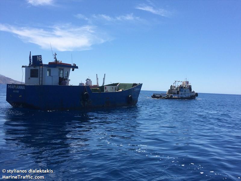 pyrros (Tug) - IMO , MMSI 237030300, Call Sign SV3371 under the flag of Greece