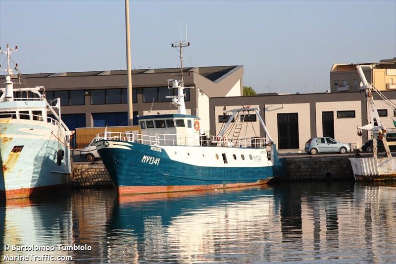 noah (Fishing vessel) - IMO , MMSI 247132860, Call Sign IQMJ under the flag of Italy