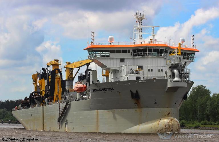 bartolomeu dias (Hopper Dredger) - IMO 9618991, MMSI 253384000, Call Sign LXDI under the flag of Luxembourg