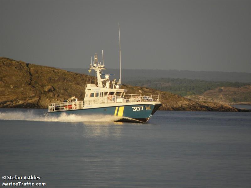 kbv 307 (HSC) - IMO , MMSI 265422000, Call Sign SHRO under the flag of Sweden