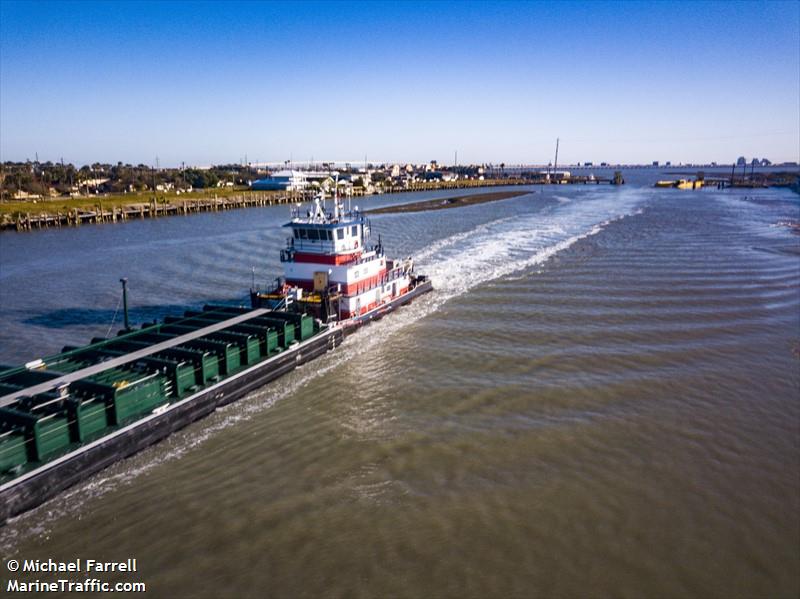 war emblem (Tug) - IMO , MMSI 368055920, Call Sign WDK4507 under the flag of United States (USA)