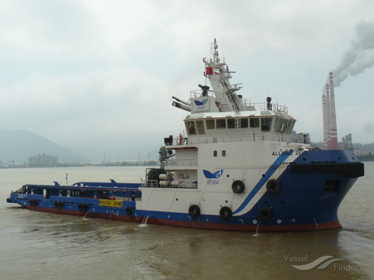 allianz zeus (Offshore Tug/Supply Ship) - IMO 9680839, MMSI 376684000, Call Sign J8B6018 under the flag of St Vincent & Grenadines