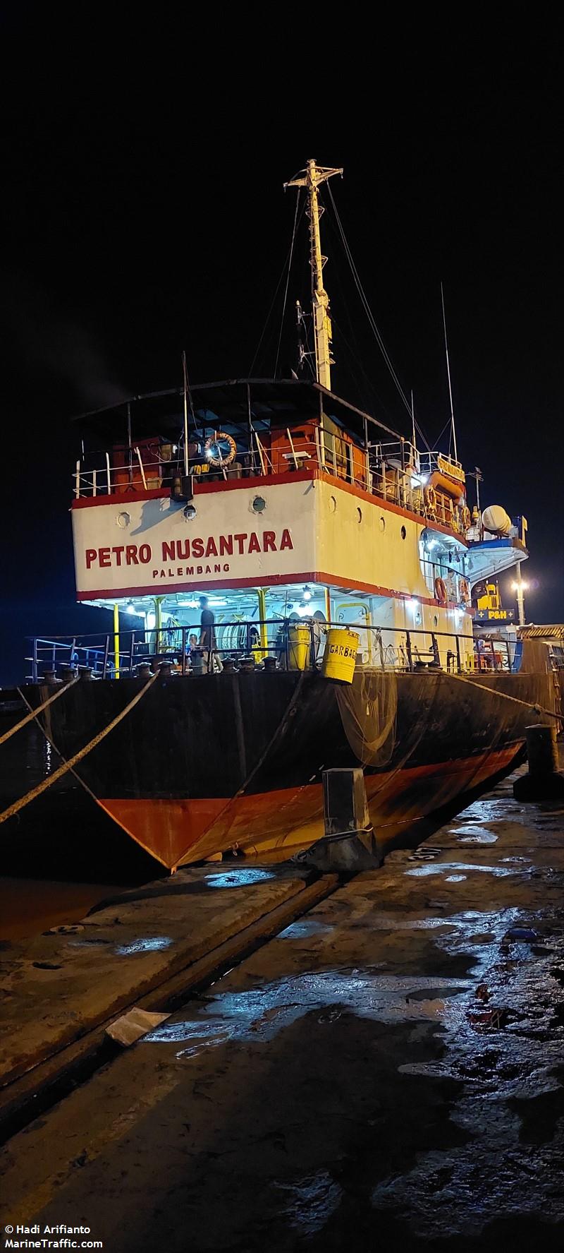 petro nusantara (Unknown) - IMO , MMSI 525016108 under the flag of Indonesia