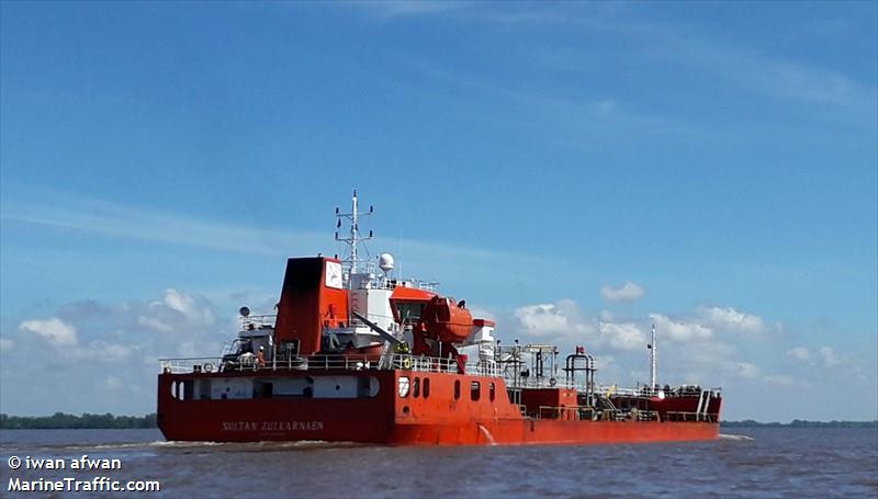 mt.sultan zulkarnaen (Oil Products Tanker) - IMO 9807396, MMSI 525115013, Call Sign YBSE2 under the flag of Indonesia