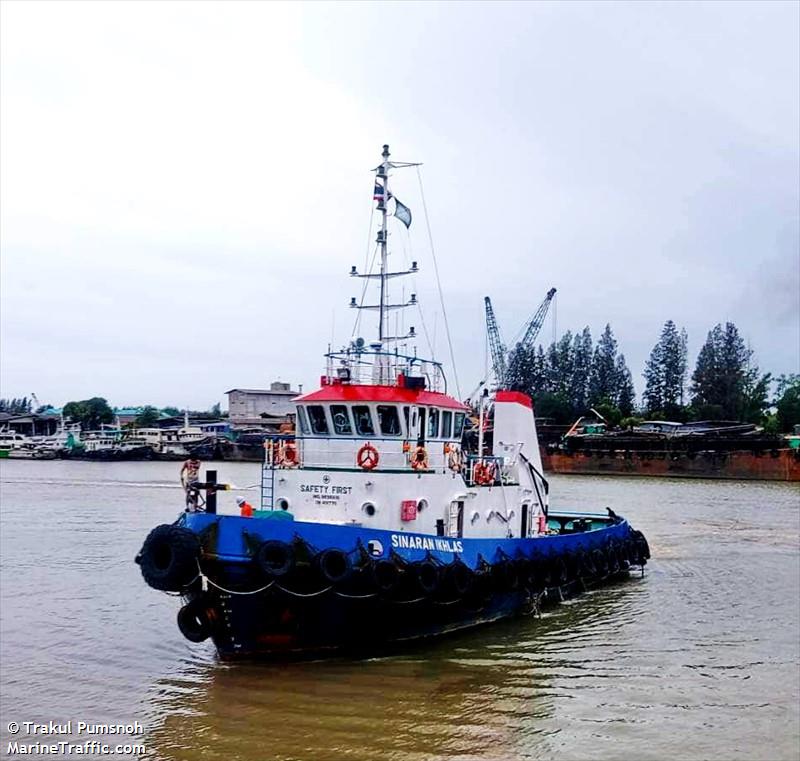 sinaran ikhlas (Tug) - IMO 9896610, MMSI 563070510, Call Sign 9V6347 under the flag of Singapore