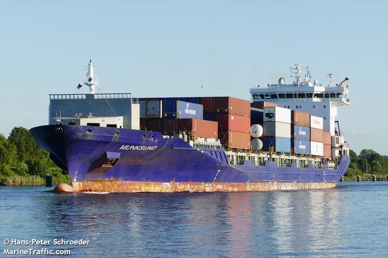 munksund (Container Ship) - IMO 9429223, MMSI 636020532, Call Sign D5ZQ2 under the flag of Liberia