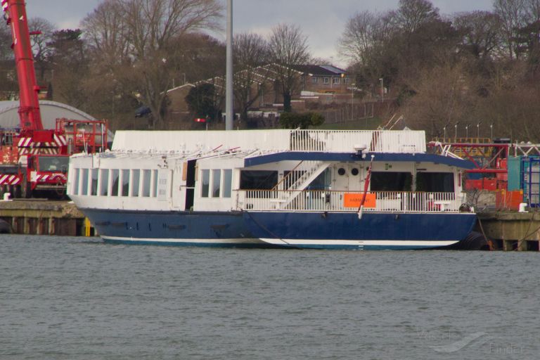 harmony (Passenger Ship) - IMO 9317054, MMSI 235093824, Call Sign 2FSJ6 under the flag of United Kingdom (UK)