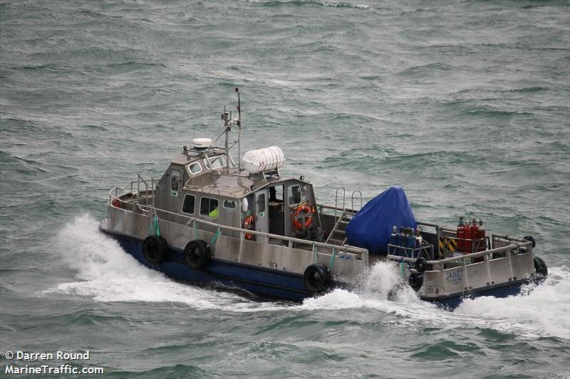 janet (Port tender) - IMO , MMSI 236111549, Call Sign ZDQP9 under the flag of Gibraltar