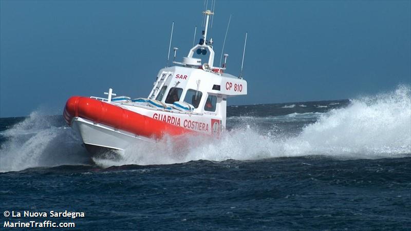 cp810 (Other type) - IMO , MMSI 247785000 under the flag of Italy