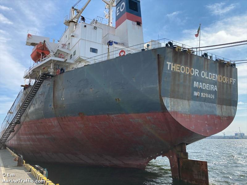 theodor oldendorff (Bulk Carrier) - IMO 9291406, MMSI 255806509, Call Sign CQEX2 under the flag of Madeira