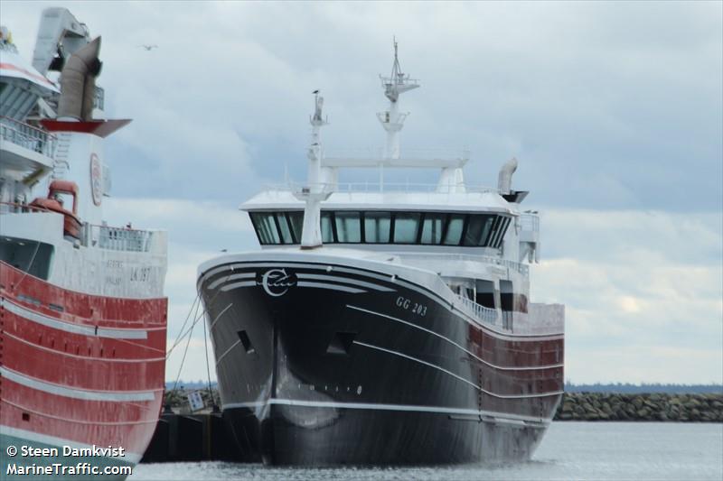 ginneton (Fishing Vessel) - IMO 9150016, MMSI 273451890, Call Sign UBYS7 under the flag of Russia