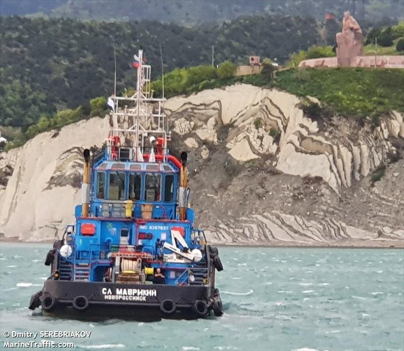 sl mauritius (Tug) - IMO 9397937, MMSI 273458810, Call Sign UBDS4 under the flag of Russia