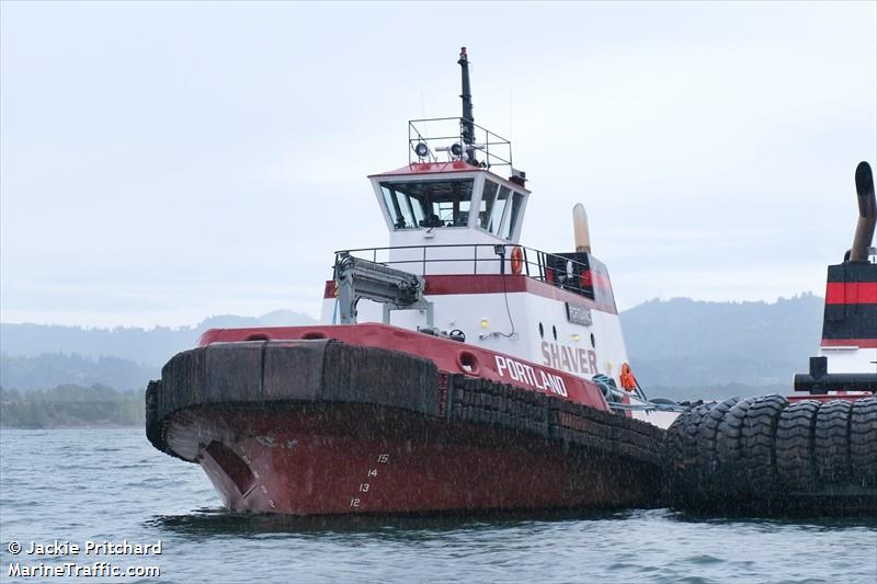 portland (Tug) - IMO 8118035, MMSI 367513190, Call Sign WDG2201 under the flag of United States (USA)