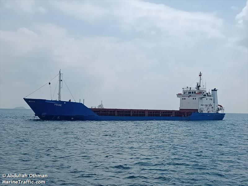 manassa flower m (Aggregates Carrier) - IMO 7911595, MMSI 620794000, Call Sign D6A2805 under the flag of Comoros