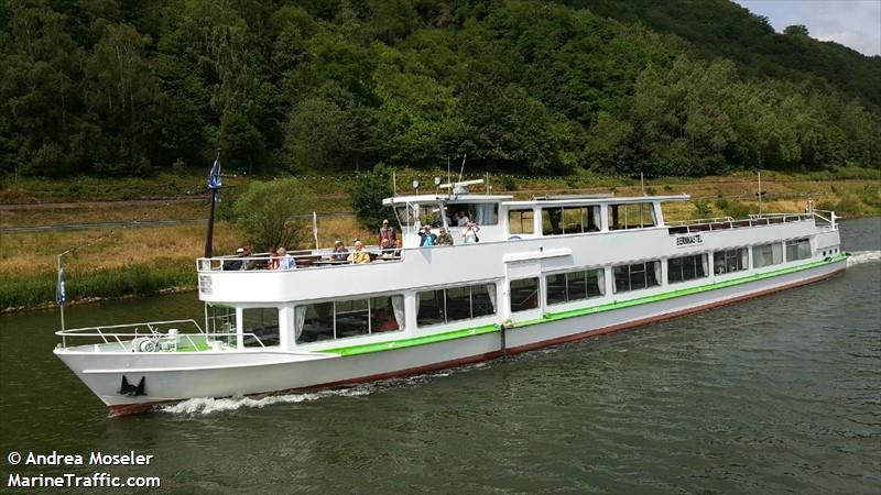 bernkastel (Passenger ship) - IMO , MMSI 211504570, Call Sign DC3005 under the flag of Germany