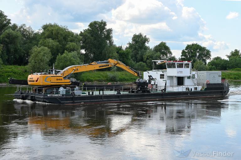 wittenberg (Dredging or UW ops) - IMO , MMSI 211795370, Call Sign DC3319 under the flag of Germany