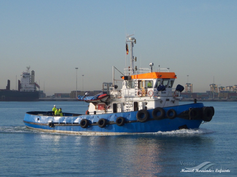 nervio (Tug) - IMO 8117770, MMSI 224110350, Call Sign EAIG under the flag of Spain