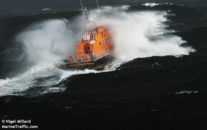 rnli lifeboat 14-35 (SAR) - IMO , MMSI 235005114, Call Sign VSWX2 under the flag of United Kingdom (UK)