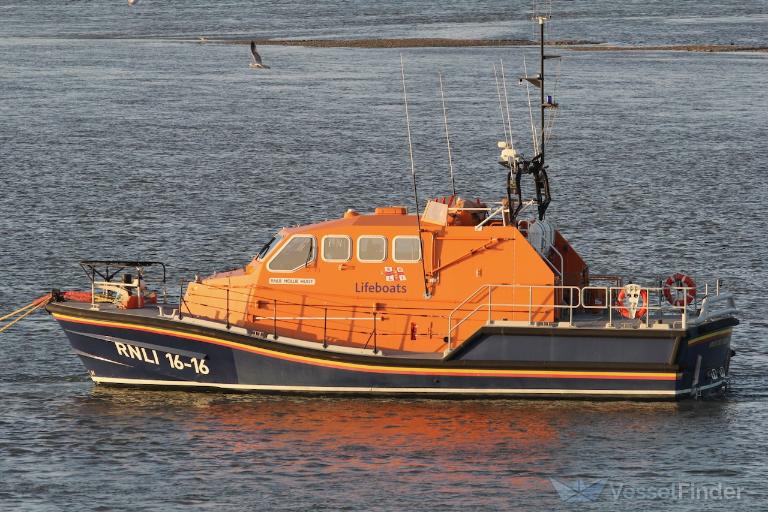 rnli lifeboat 16-16 (SAR) - IMO , MMSI 235050722, Call Sign MVQD2 under the flag of United Kingdom (UK)