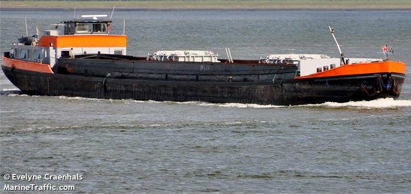 margriet (Cargo ship) - IMO , MMSI 244670507, Call Sign PD3945 under the flag of Netherlands