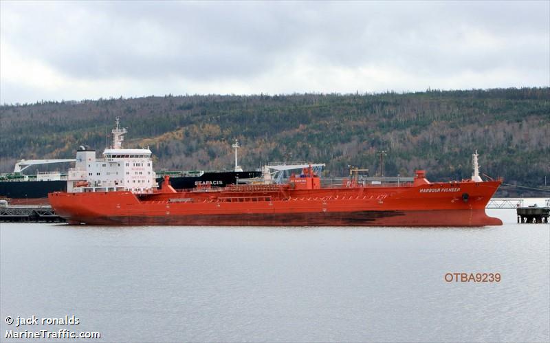 harbour pioneer (Chemical/Oil Products Tanker) - IMO 9572757, MMSI 255804340, Call Sign CQNZ under the flag of Madeira