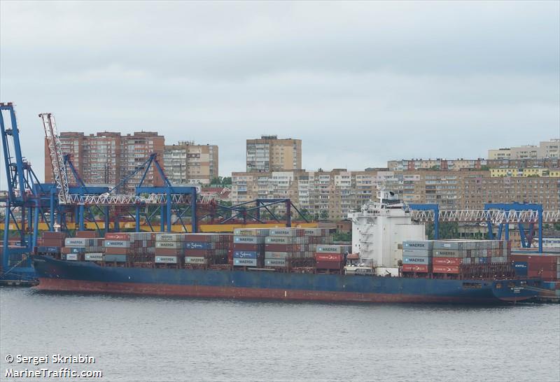 rio charleston (Container Ship) - IMO 9362449, MMSI 255806449, Call Sign CQEP6 under the flag of Madeira