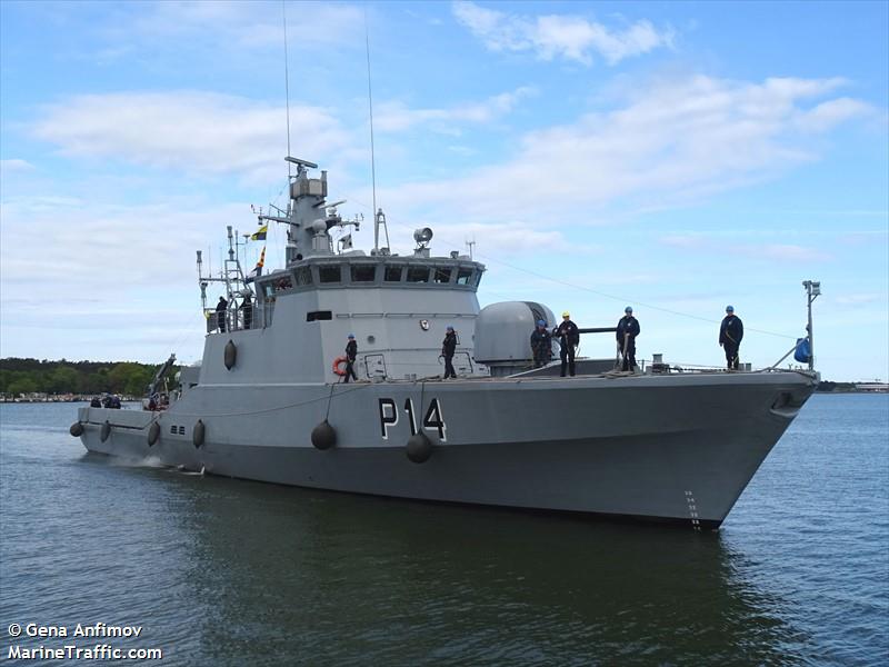 ltu warship p14 (Military ops) - IMO , MMSI 277155000, Call Sign LYPB under the flag of Lithuania