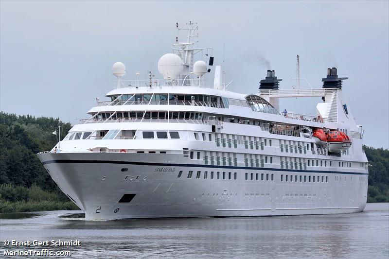 star legend (Passenger (Cruise) Ship) - IMO 9008598, MMSI 311085000, Call Sign C6FR6 under the flag of Bahamas