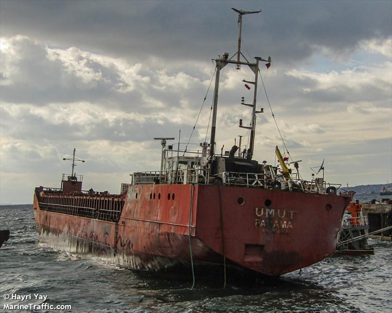 umut (General Cargo Ship) - IMO 8518156, MMSI 356846000, Call Sign H9QR under the flag of Panama