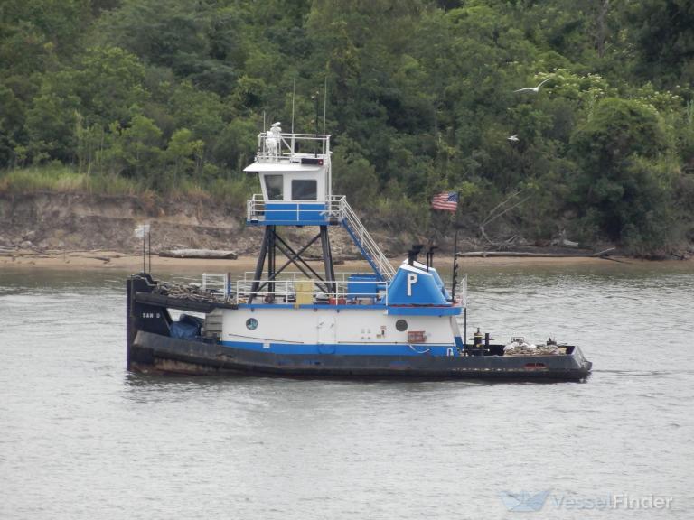 san d (Tug) - IMO , MMSI 367015290, Call Sign WTS4004 under the flag of United States (USA)