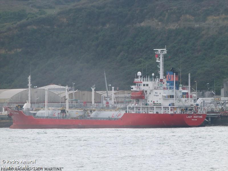 gas courage (LPG Tanker) - IMO 9172131, MMSI 417222429, Call Sign 4REV under the flag of Sri Lanka