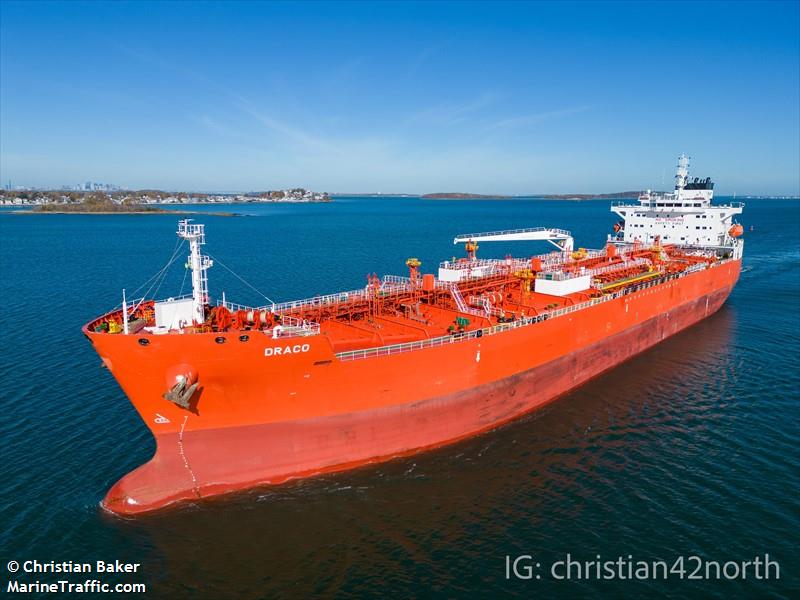 draco (Chemical/Oil Products Tanker) - IMO 9801562, MMSI 477648900, Call Sign VRTJ4 under the flag of Hong Kong