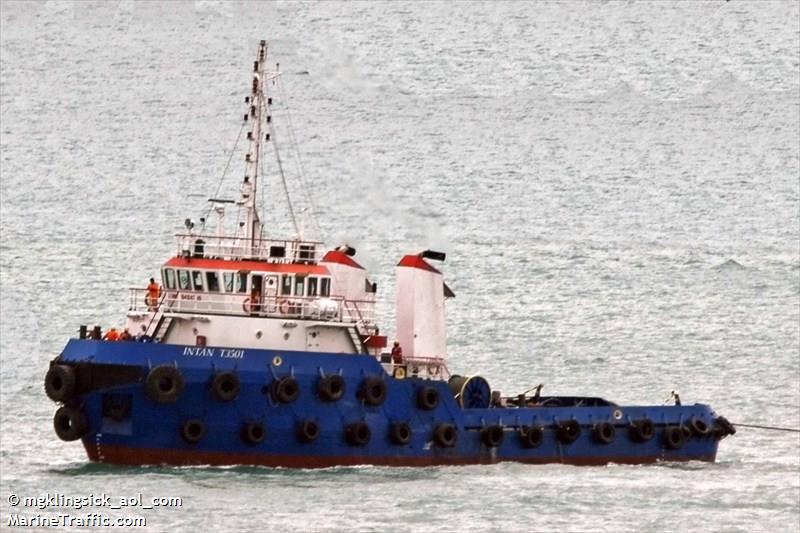 intan t3501 (Tug) - IMO 9424338, MMSI 565374000, Call Sign 9V7032 under the flag of Singapore