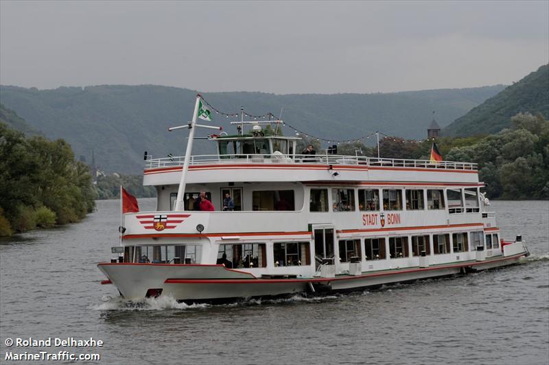 stadt bonn (Passenger ship) - IMO , MMSI 211513730, Call Sign DC5241 under the flag of Germany