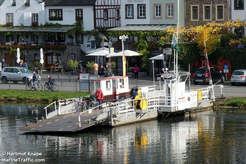 faehre st.josef (Passenger ship) - IMO , MMSI 211517777, Call Sign DC 4444 under the flag of Germany